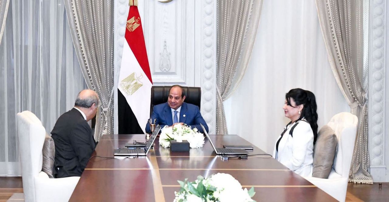 الرئيس السيسي يوجه بالمضي قدمًا نحو تطوير المطارات وفق أحدث الأساليب،